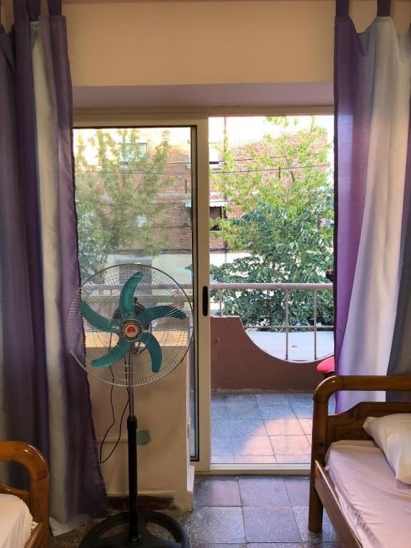 Royal 3 Hostel Tiran Dış mekan fotoğraf